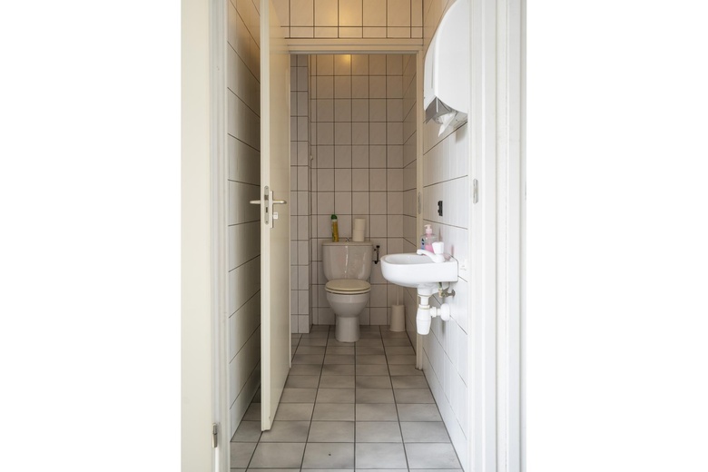 BedrijfsruimteaanIndustrieweg 13<br/> inLeerdam BedrijfsruimteaanIndustrieweg 13<br/> inLeerdam