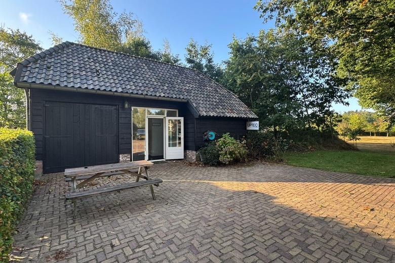 KantoorruimteaanTheerestraat 78<br/> inSint Michielsgestel KantoorruimteaanTheerestraat 78<br/> inSint Michielsgestel