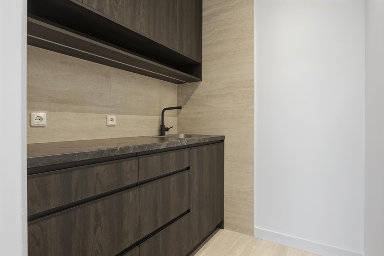 BedrijfsruimteaanBenno Premselastraat 42<br/> inRotterdam