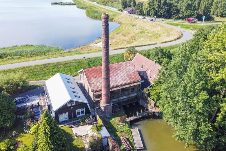 BedrijfsruimteaanZuiderdijk 7<br/> inBovenkarspel BedrijfsruimteaanZuiderdijk 7<br/> inBovenkarspel