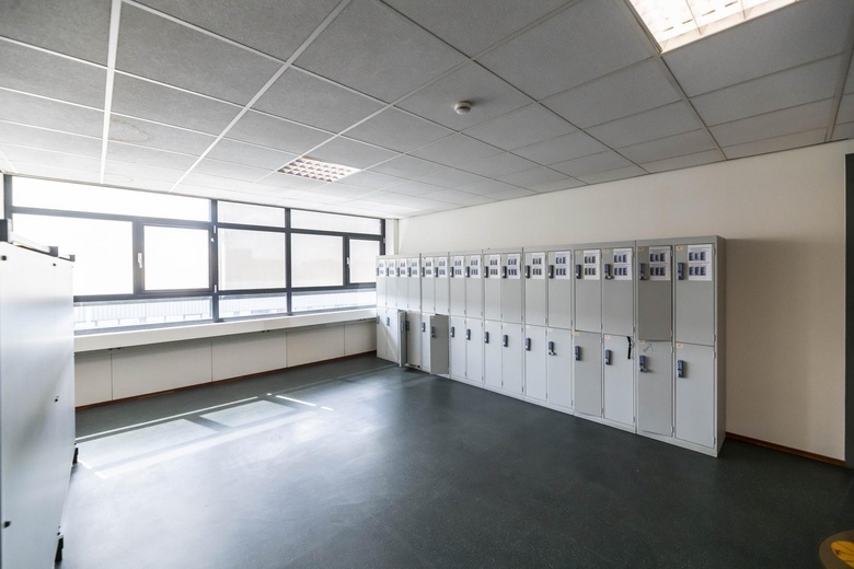 BedrijfsruimteaanHandelscentrum ZHZ 40 b<br/> inBarendrecht