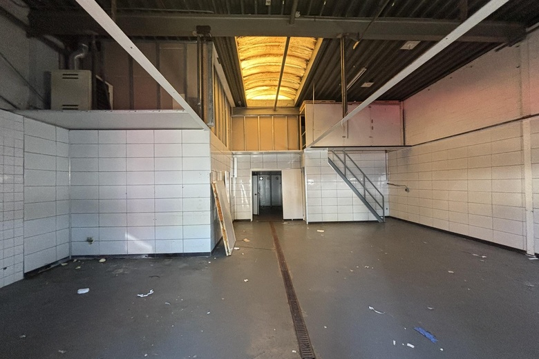 BedrijfsruimteaanSatijnbloem 18<br/> inRotterdam