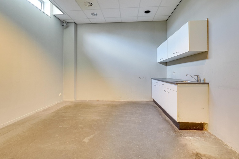 WinkelruimteaanSlotlaan 84<br/> inZeist