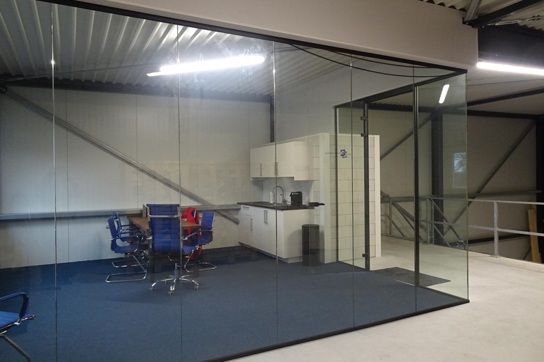 BedrijfsruimteaanJoh. Enschedeweg 112<br/> inUithoorn BedrijfsruimteaanJoh. Enschedeweg 112<br/> inUithoorn