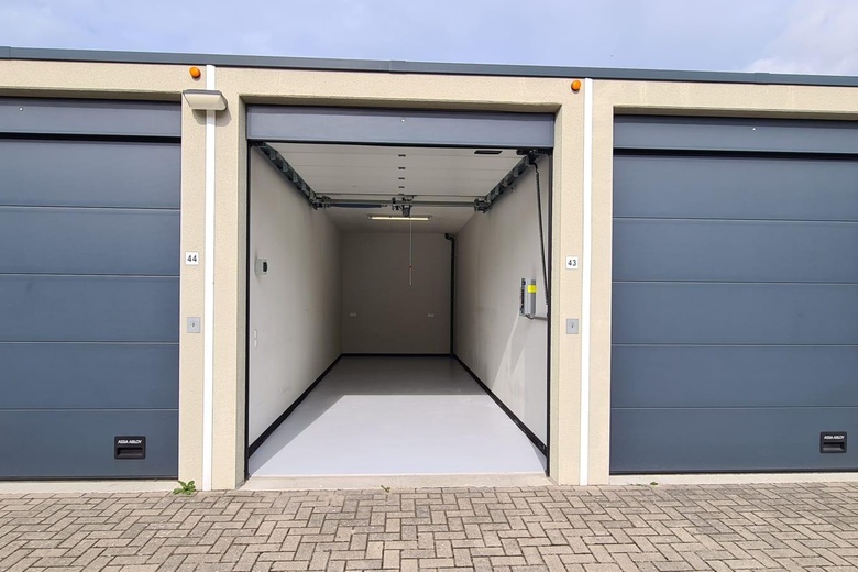 BedrijfsruimteaanLeidsevaartweg 11<br/> inHeemstede