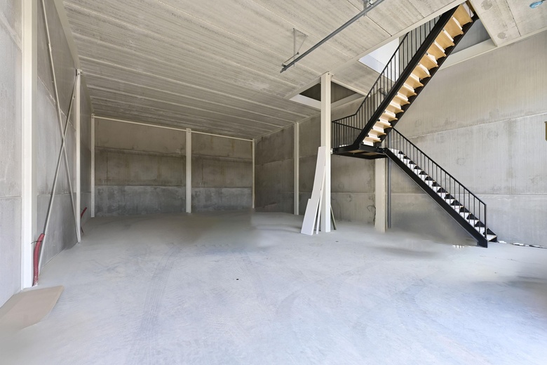 BedrijfsruimteaanHarselaarseweg 90 16<br/> inBarneveld