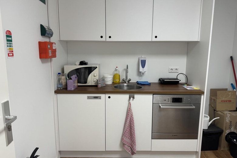 WinkelruimteaanDorpsstraat 63<br/> inMijdrecht