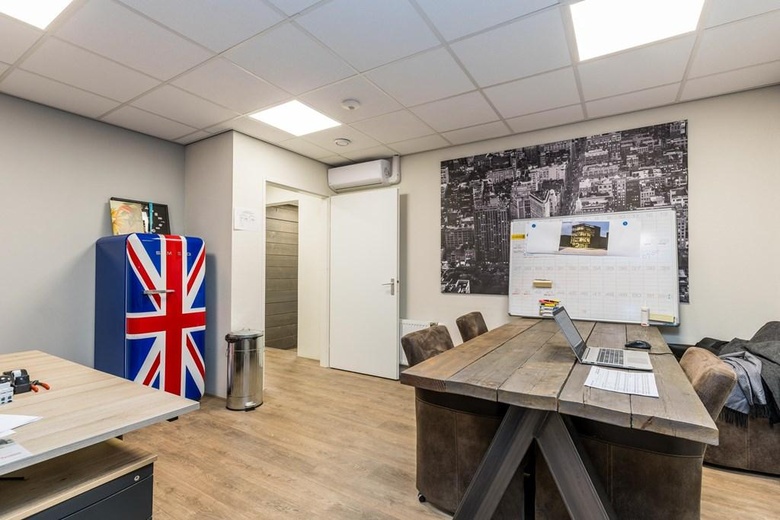 BedrijfsruimteaanNieuwland Parc 11 a<br/> inAlblasserdam