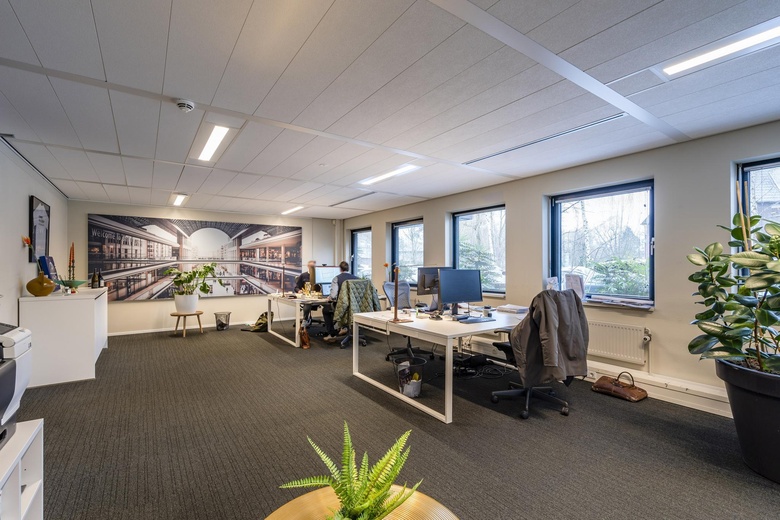 KantoorruimteaanNaarderpoort 2<br/> inNaarden KantoorruimteaanNaarderpoort 2<br/> inNaarden
