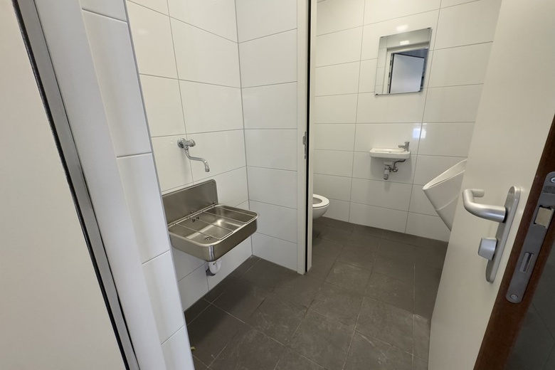 OpslagruimteaanIndustrieweg 69 61<br/> inBerkel en Rodenrijs OpslagruimteaanIndustrieweg 69 61<br/> inBerkel en Rodenrijs