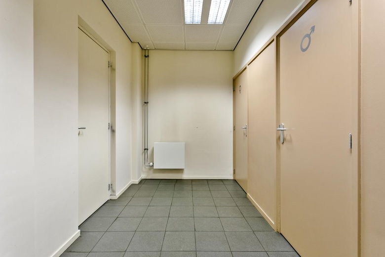 KantoorruimteaanZandfort 17<br/> inHoogerheide KantoorruimteaanZandfort 17<br/> inHoogerheide