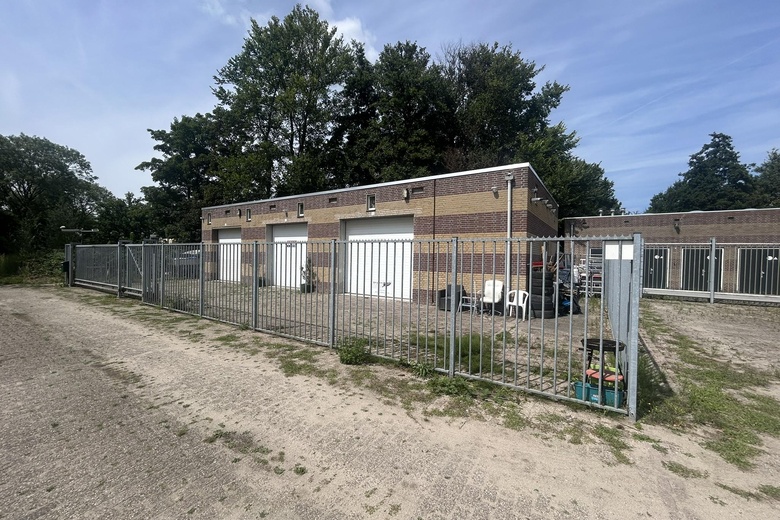 BedrijfsruimteaanLepelaarsingel 8 - 12<br/> inVlaardingen