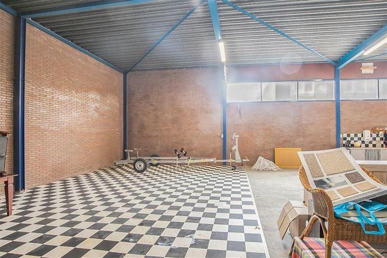 BedrijfsruimteaanLaning 6<br/> inPuttershoek