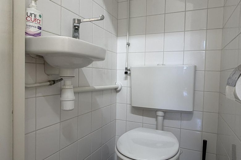 BedrijfsruimteaanBeitelstraat 67 n<br/> inEdam