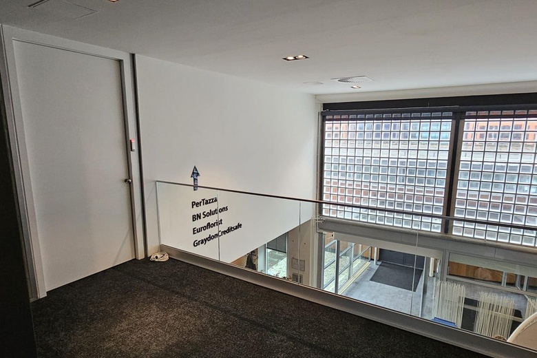 KantoorruimteaanHullenbergweg 250<br/> inAmsterdam KantoorruimteaanHullenbergweg 250<br/> inAmsterdam