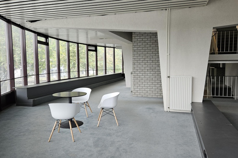 KantoorruimteaanSpoorsingel 1 A<br/> inHeerlen