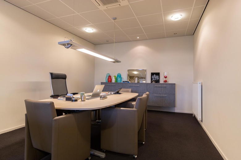 BedrijfsruimteaanVeldweg 14<br/> inHerkenbosch BedrijfsruimteaanVeldweg 14<br/> inHerkenbosch