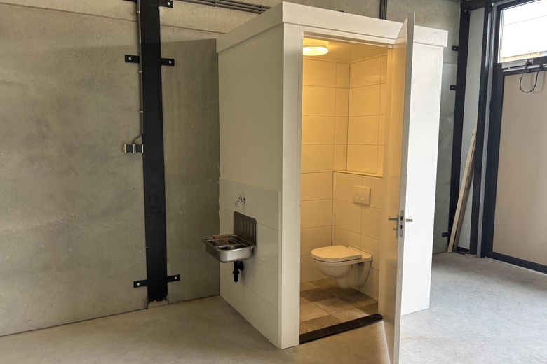 BedrijfsruimteaanAgriport 7 11<br/> inMiddenmeer