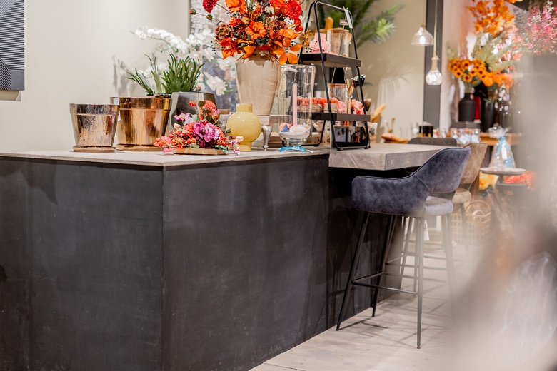 WinkelruimteaanAdmiraal Helfrichstraat 33<br/> inHardenberg WinkelruimteaanAdmiraal Helfrichstraat 33<br/> inHardenberg