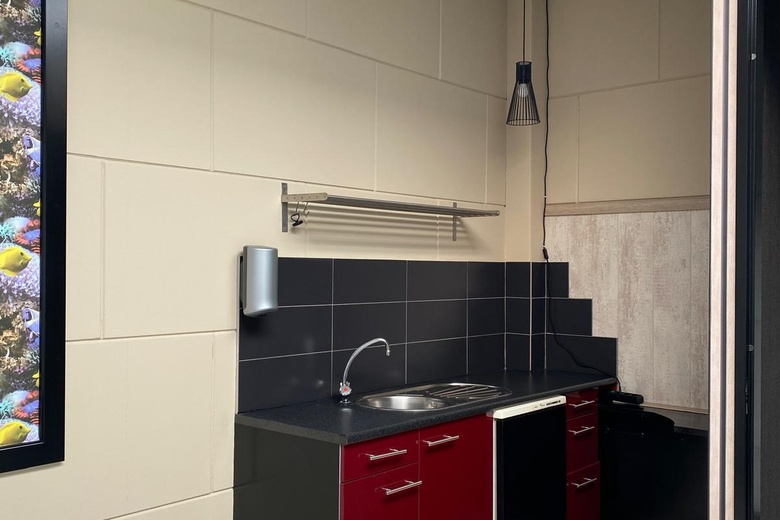 BedrijfsruimteaanA. van Leeuwenhoekweg 36 B 10<br/> inAlphen aan den Rijn