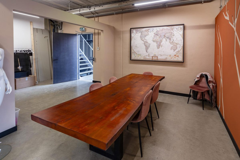 KantoorruimteaanToetsenbordweg 22<br/> inAmsterdam