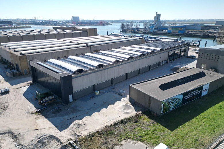 BedrijfsruimteaanLindtsedijk 14 C<br/> inZwijndrecht