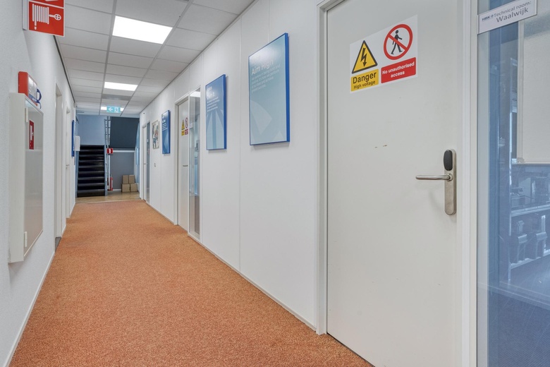 KantoorruimteaanSchutweg 15 a<br/> inWaalwijk KantoorruimteaanSchutweg 15 a<br/> inWaalwijk