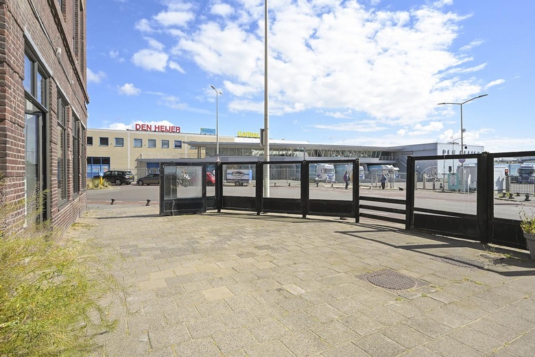 WinkelruimteaanTreilerdwarsweg 2<br/> inDen Haag
