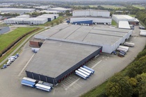 Bekijk foto 3 van Marga Klompéweg 11