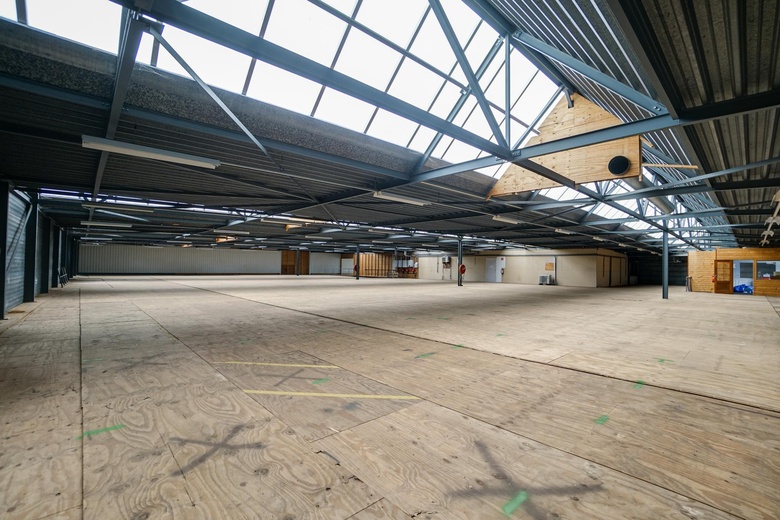 BedrijfsruimteaanHoorn 314<br/> inAlphen aan den Rijn BedrijfsruimteaanHoorn 314<br/> inAlphen aan den Rijn