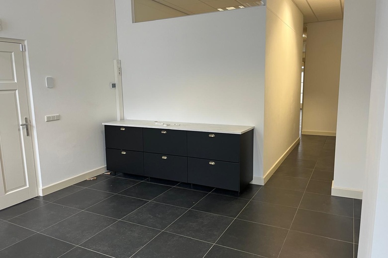 KantoorruimteaanWillem II Singel 30<br/> inRoermond