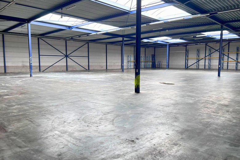 BedrijfsruimteaanHazeldonk 6471 - 6473<br/> inBreda