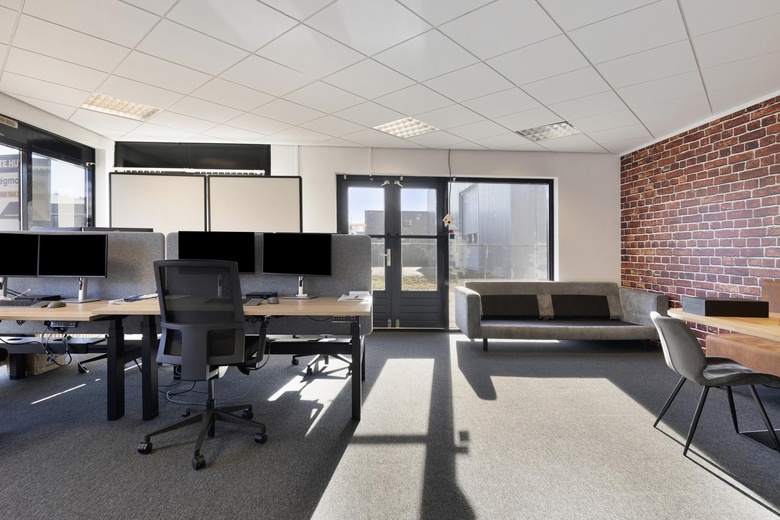 KantoorruimteaanBedrijvenpark Twente 165 a<br/> inAlmelo KantoorruimteaanBedrijvenpark Twente 165 a<br/> inAlmelo
