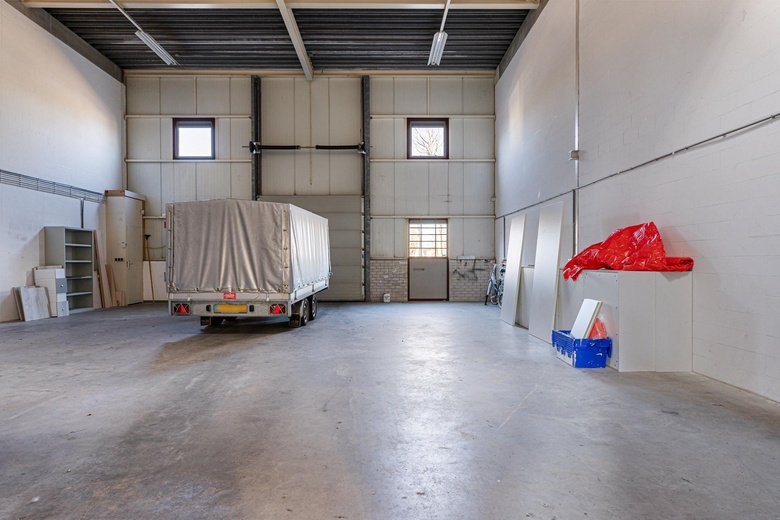 BedrijfsruimteaanEuromarkt 127<br/> inAlphen aan den Rijn