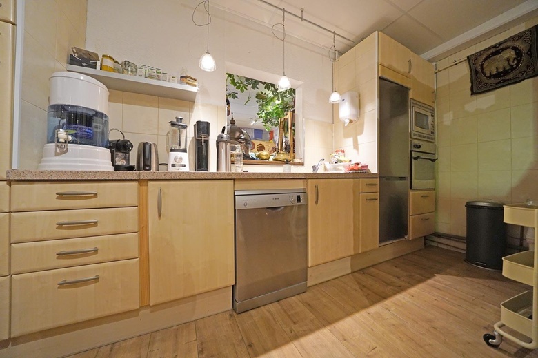 WinkelruimteaanZadelmakerstraat 8<br/> inAlmere WinkelruimteaanZadelmakerstraat 8<br/> inAlmere