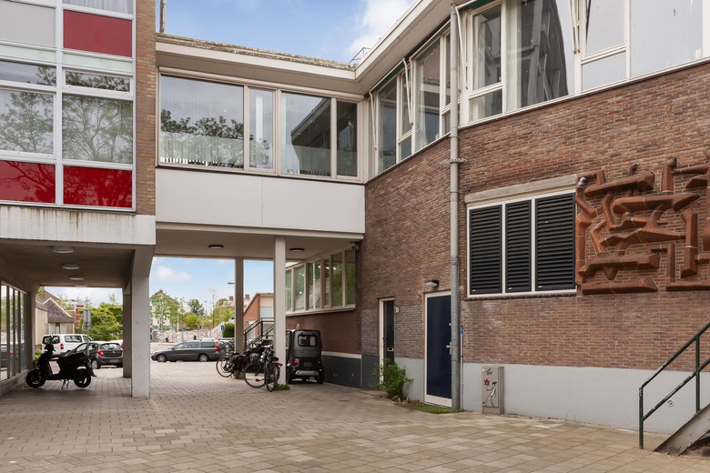 BedrijfsruimteaanLodewijk van Deysselstraat 16<br/> inAmsterdam