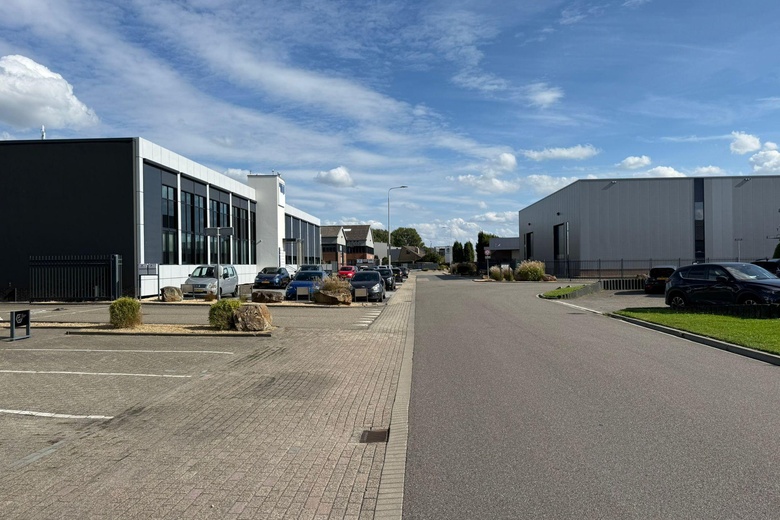 BedrijfsruimteaanViltweg 1 A<br/> in's-Gravendeel