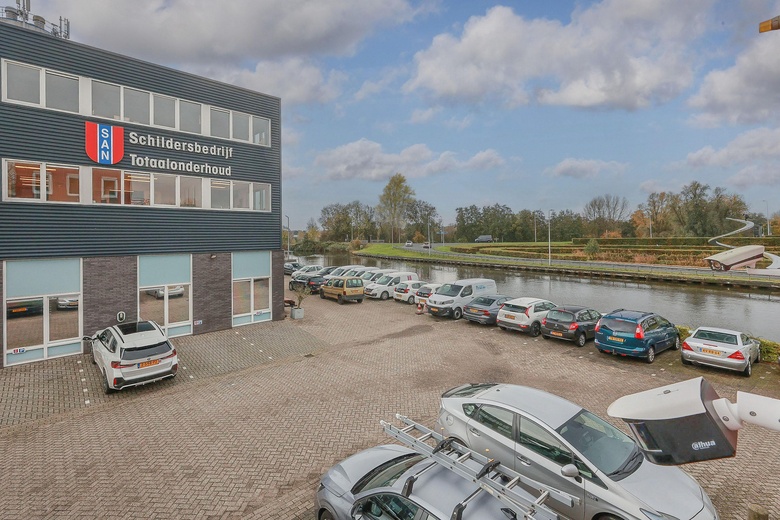 BedrijfsruimteaanSniep 51<br/> inDiemen