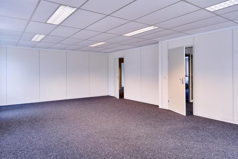 BedrijfsruimteaanHortsedijk 106 A<br/> inHelmond