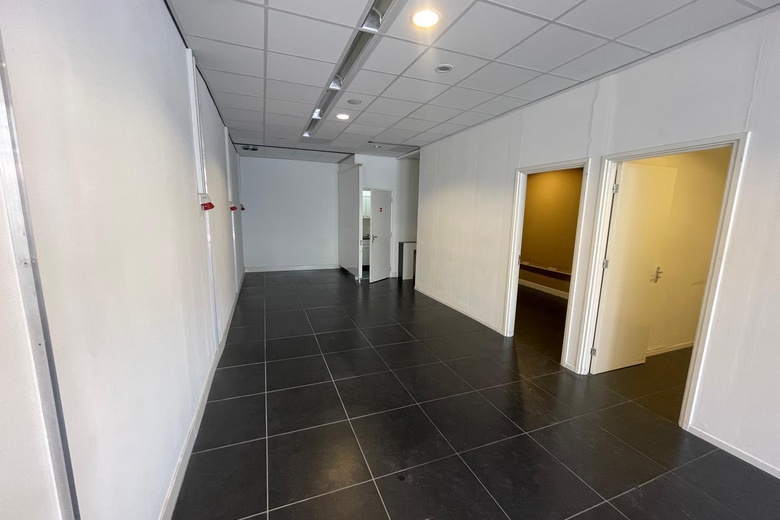 WinkelruimteaanKanaalstraat 60<br/> inLisse