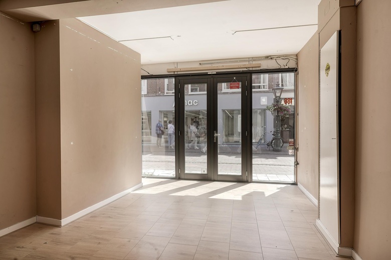 WinkelruimteaanHaarlemmerstraat 186<br/> inLeiden