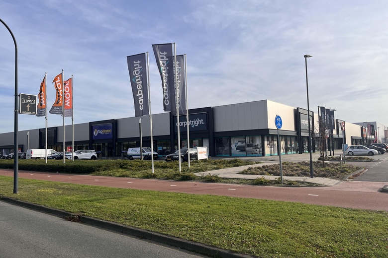 WinkelruimteaanProf. Kamerlingh Onnesweg 6<br/> inWaalwijk WinkelruimteaanProf. Kamerlingh Onnesweg 6<br/> inWaalwijk