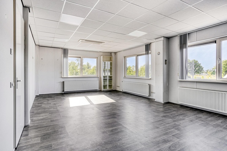 BedrijfsruimteaanWijnkorenstraat 7<br/> inRoosendaal BedrijfsruimteaanWijnkorenstraat 7<br/> inRoosendaal
