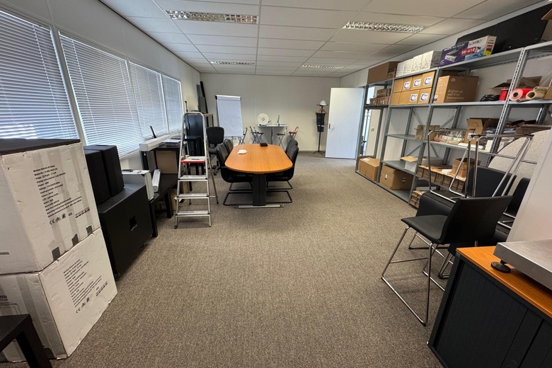 BedrijfsruimteaanKroonstraat 24<br/> inEtten-Leur