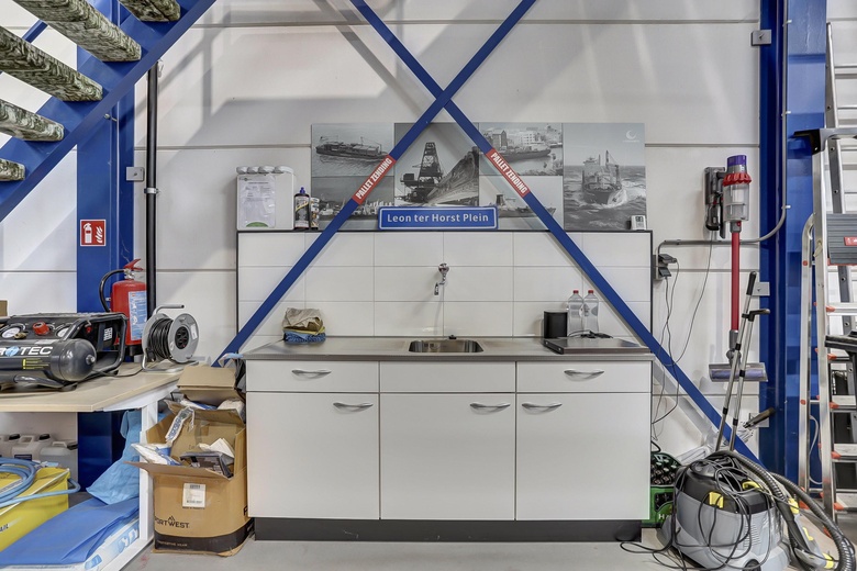 BedrijfsruimteaanCoenecoop 3 D 2<br/> inWaddinxveen