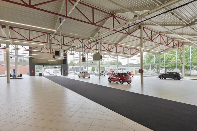 BedrijfsruimteaanHofkamp 31<br/> inGeleen BedrijfsruimteaanHofkamp 31<br/> inGeleen