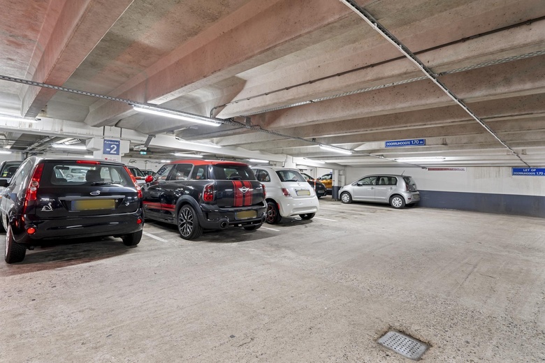 BedrijfsruimteaanVelperbinnensingel 2<br/> inArnhem BedrijfsruimteaanVelperbinnensingel 2<br/> inArnhem