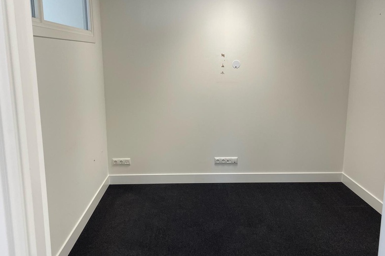 KantoorruimteaanZwarteweg 28 b<br/> inLeusden KantoorruimteaanZwarteweg 28 b<br/> inLeusden