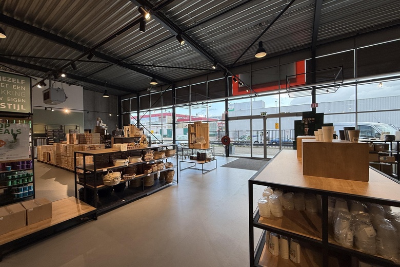 BedrijfsruimteaanSchuttevaerweg 41 A<br/> inRotterdam