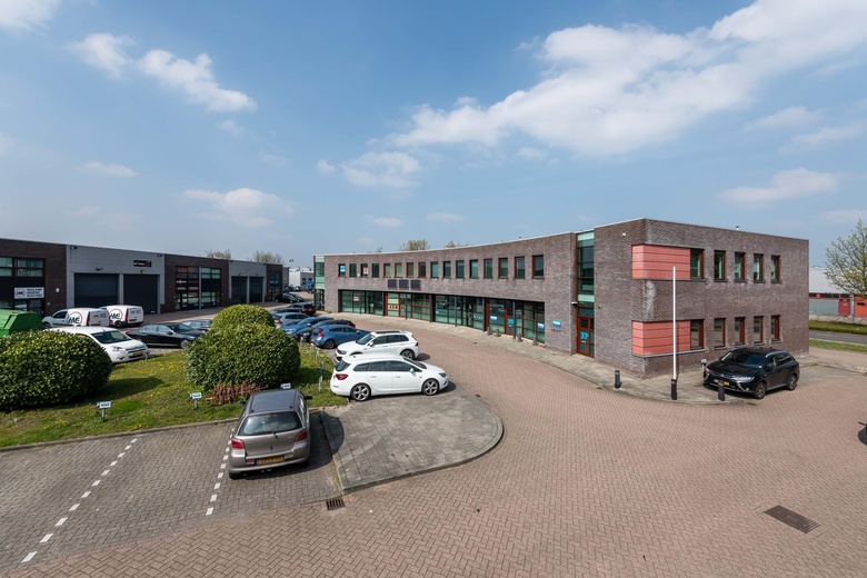 BedrijfsruimteaanTinstraat 45<br/> inRidderkerk BedrijfsruimteaanTinstraat 45<br/> inRidderkerk